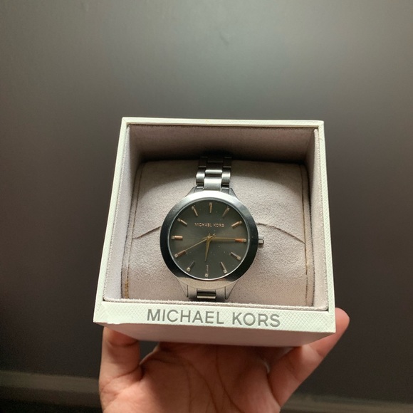 Michael Kors Watch main image 8